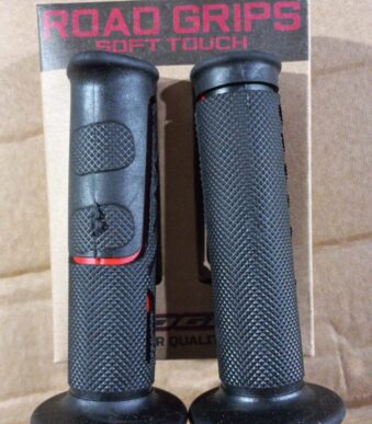 TORRE HYTOSHY 3 X 12 PULGADAS 2 MICROFONOS INAL HY-312A SIN DESCUENTO