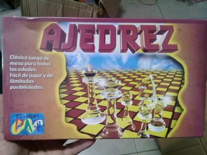 juego "pat" ajedrez en caja ind argentina