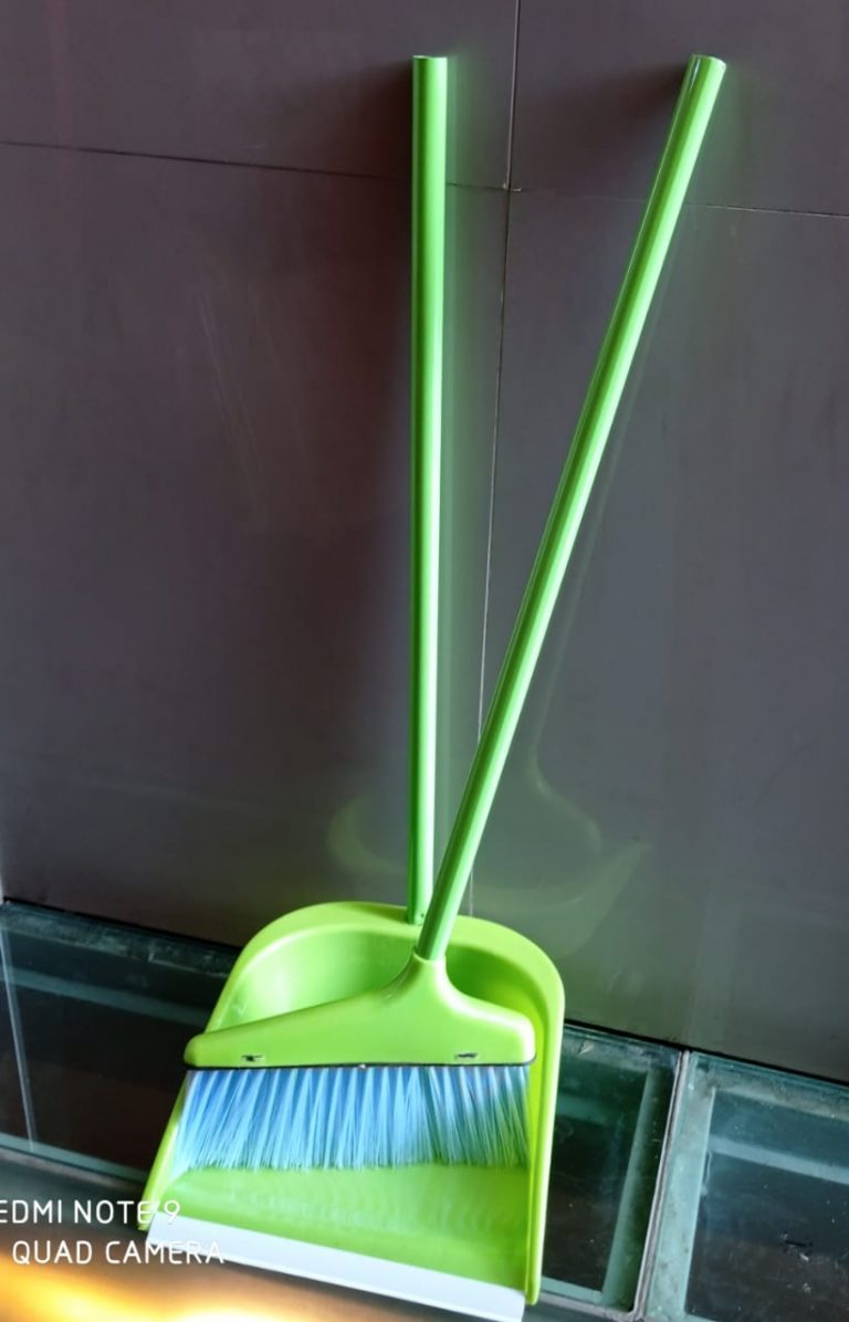 set de pala y escoba – Tus Tecnologías