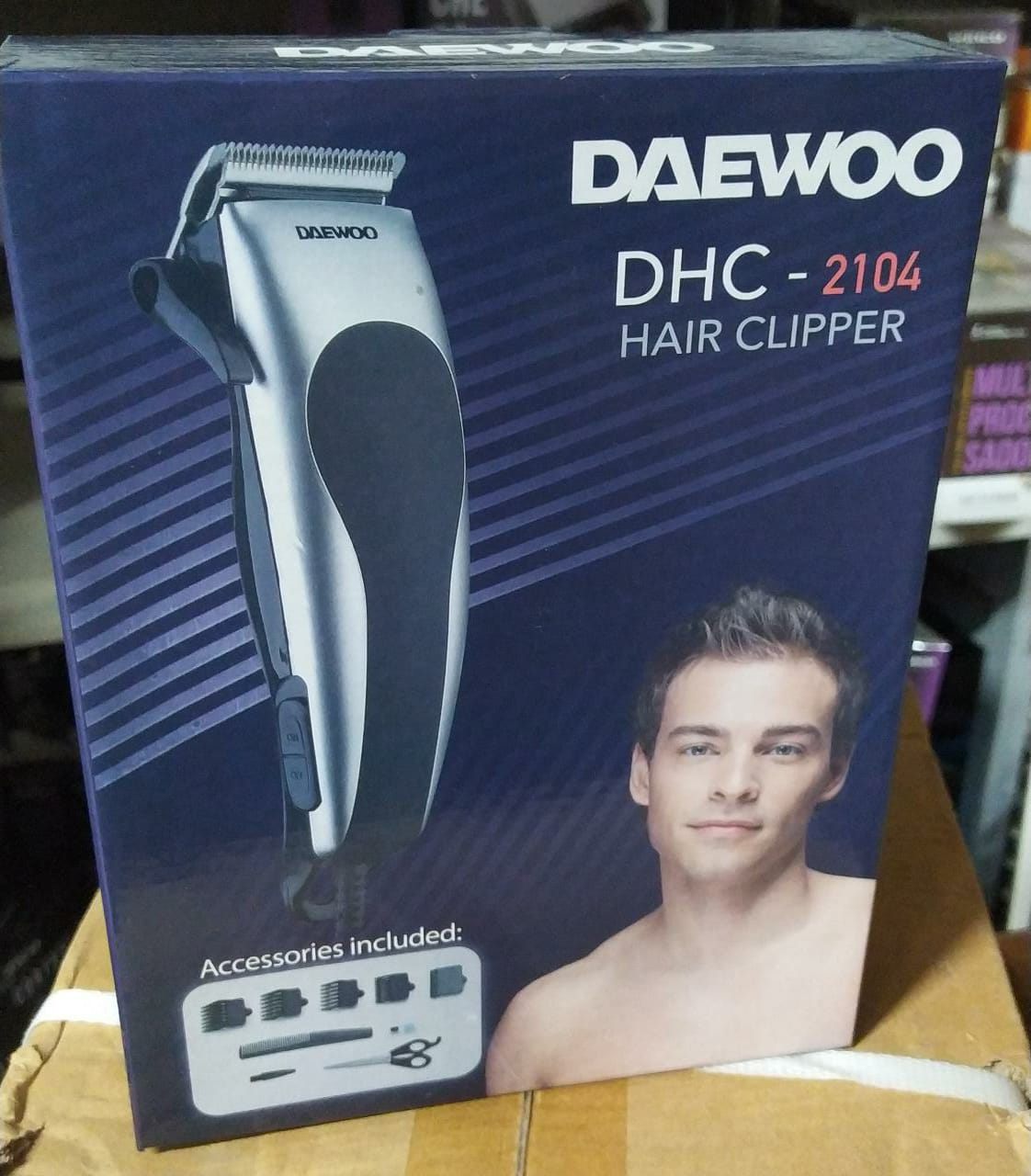 Maquina Corta Pelo Daewoo Dhc-2104 Maquina Corta Pelo Daewoo Dhc-2104