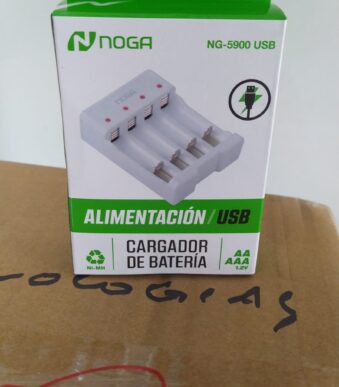 CARGADOR DE PILAS USB AA O AAA NOGA NET NG-5900 4 PILAS