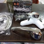 griferia de ducha con duchador blanco y plateado it-3701 dr0703