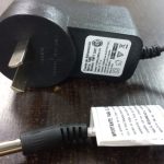 fuente 12v 1 am suelta