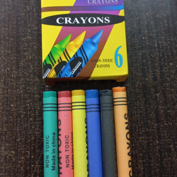 cajita con 6 crayones precio por 10 cajitas
