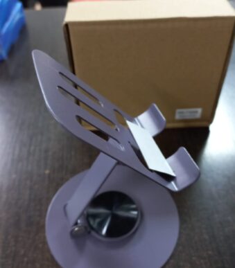 soporte metalico de celular de mesa