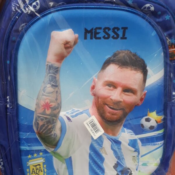 mochila 16" primaria selleccion doble cierre relieve 3 d