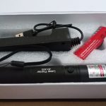 PUNTERO LASER RECARGABLE A BATERIA