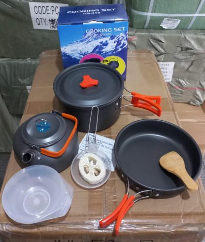 juego de ollas ultraligero de camping ds-308 con pava