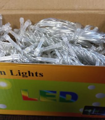cortina 300 leds calidos pol21