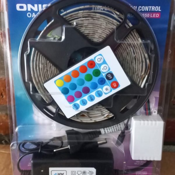 Tira rgb 5050 5 m con fuente y controlador onica