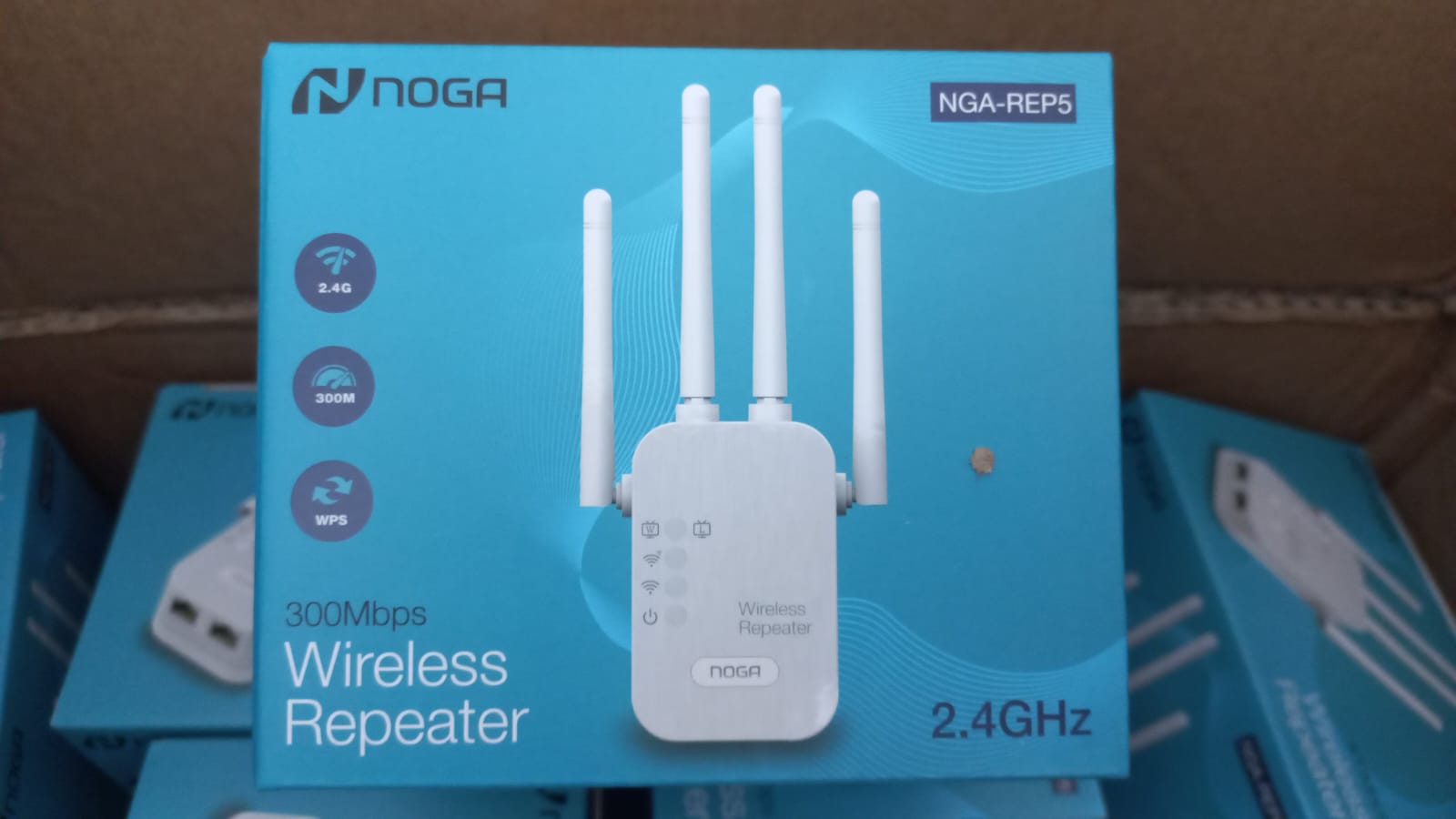 REPETIDOR 4 ANTENAS 300 MBPS NOGA NET NGA-REP5 REPETIDOR 4 ANTENAS 300 MBPS NOGA NET NGA-REP5