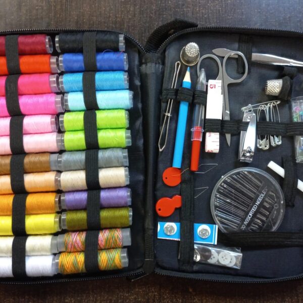 KIT DE COSTURA PORTATIL