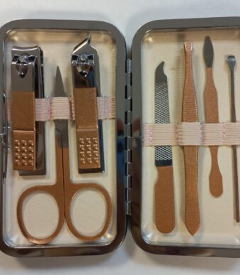 SET DE MANICURA 11PCS EN ESTUCHE WW1004