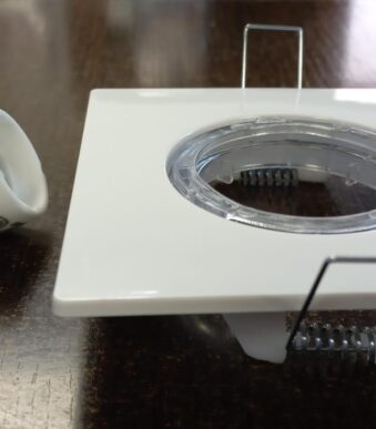 SPOT COMPLETO FACECLIP CUADRADO BLANCO C/GU10