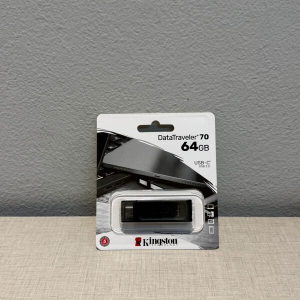 Pen drive  solo Tipo C Kingston 64 gb dt70