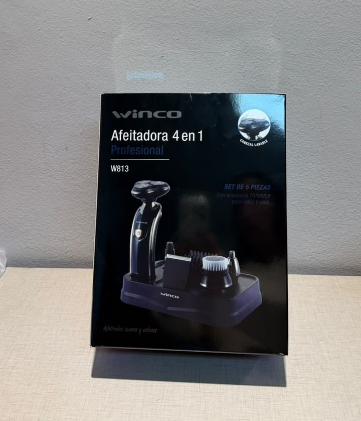 W813-AFEITADORA 4 en 1 WINCO W813-AFEITADORA 4 en 1 WINCO