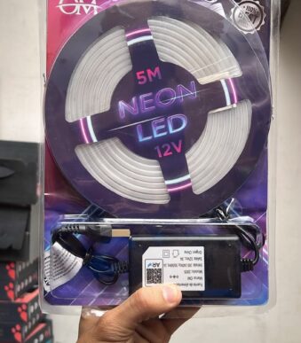 TIRA NEON CALIDA 5M CON FUENTE 2888