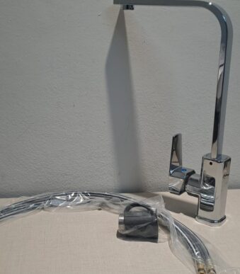 Griferia Premium monocomando cocina alto recto p500/bf-20