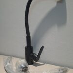 Griferia pico flexible negra monocomando Bf-15