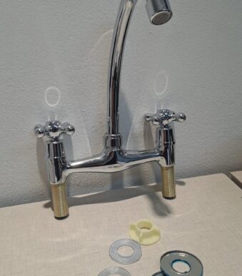 GRIFERIA DE BAÑO DOBLE COMANDO BF-14