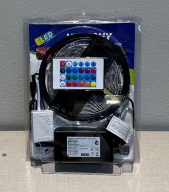 kit tira de led 5050 con cargador y controladora rgb
