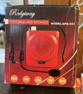 PARLANTE PORTÁTIL CON MICROFONO MODELO SPE-551