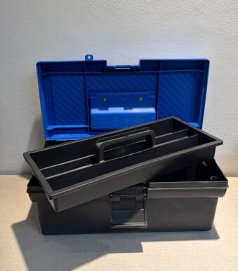 CAJA DE HERRAMIENTAS NEBRASKA TAPA AZUL (MEDIANA)