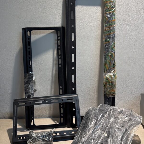 COMBO 19u SOPORTES DE 42" / 55" / 80"