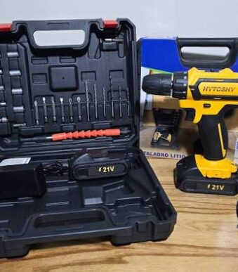 TALADRO INALAMBRICO HYTOSHY CD-29 CON ACCESORIOS