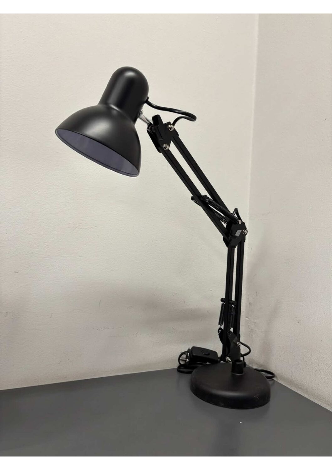 LAMPARA DE ESCRITORIO LED-DE METAL-40W