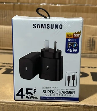 CARGADOR  TIPO C + USB 45W con marca
